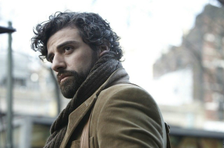 Illustration for article titled Blessed Be; Oscar Isaac's Beard is Back